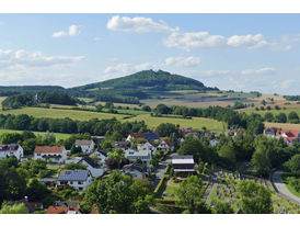 Blick auf Naumburg (Foto: Karl-Franz Thiede)